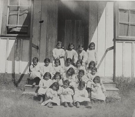 1901-1906_Group of native kindergarten children