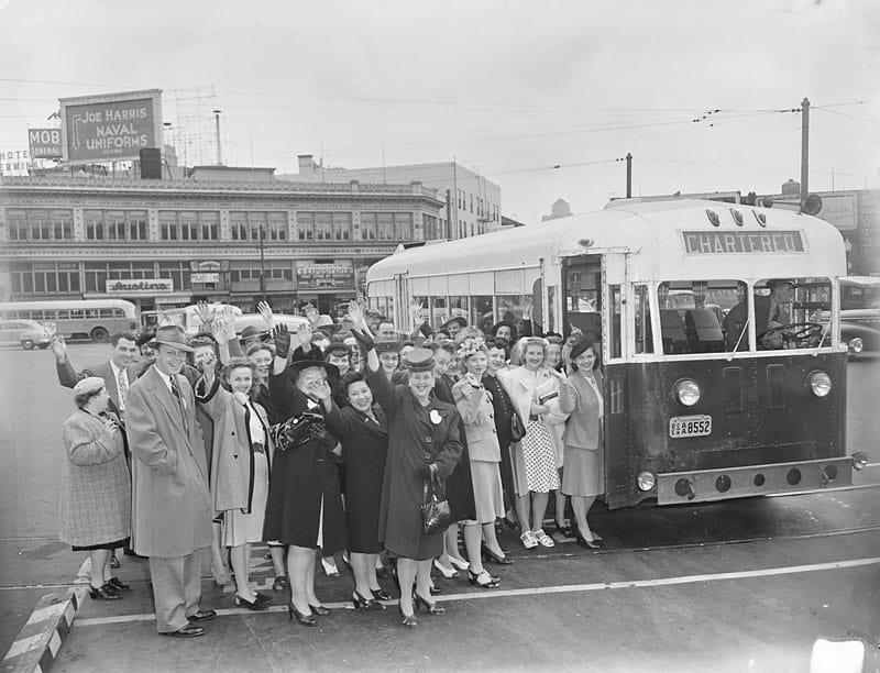 1947 Parents Boarding Bus to Sacramento CC Protest